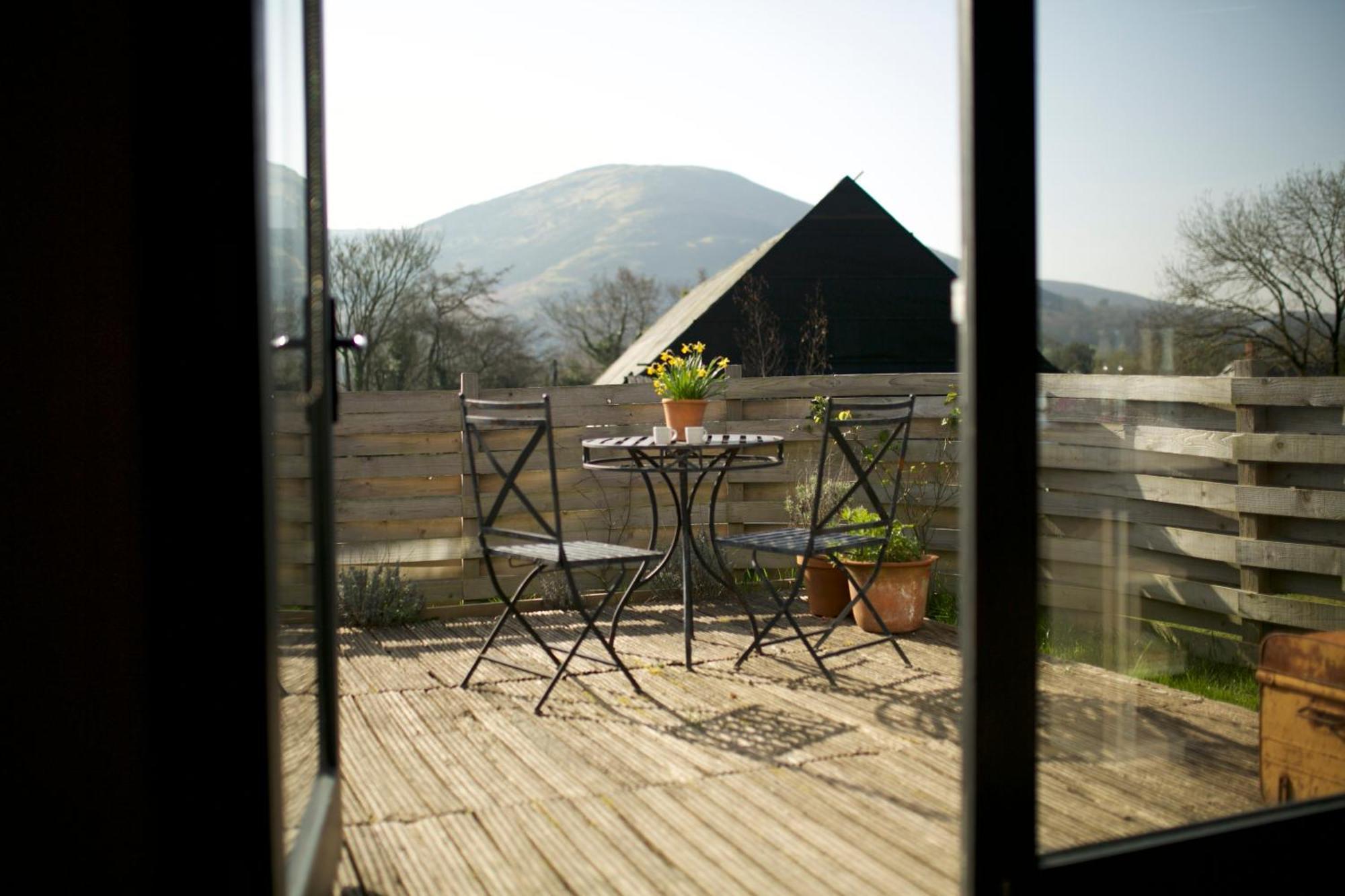 Two Unique Cabins Wrapped In Beautiful Welsh Scenery Presteigne Exterior foto
